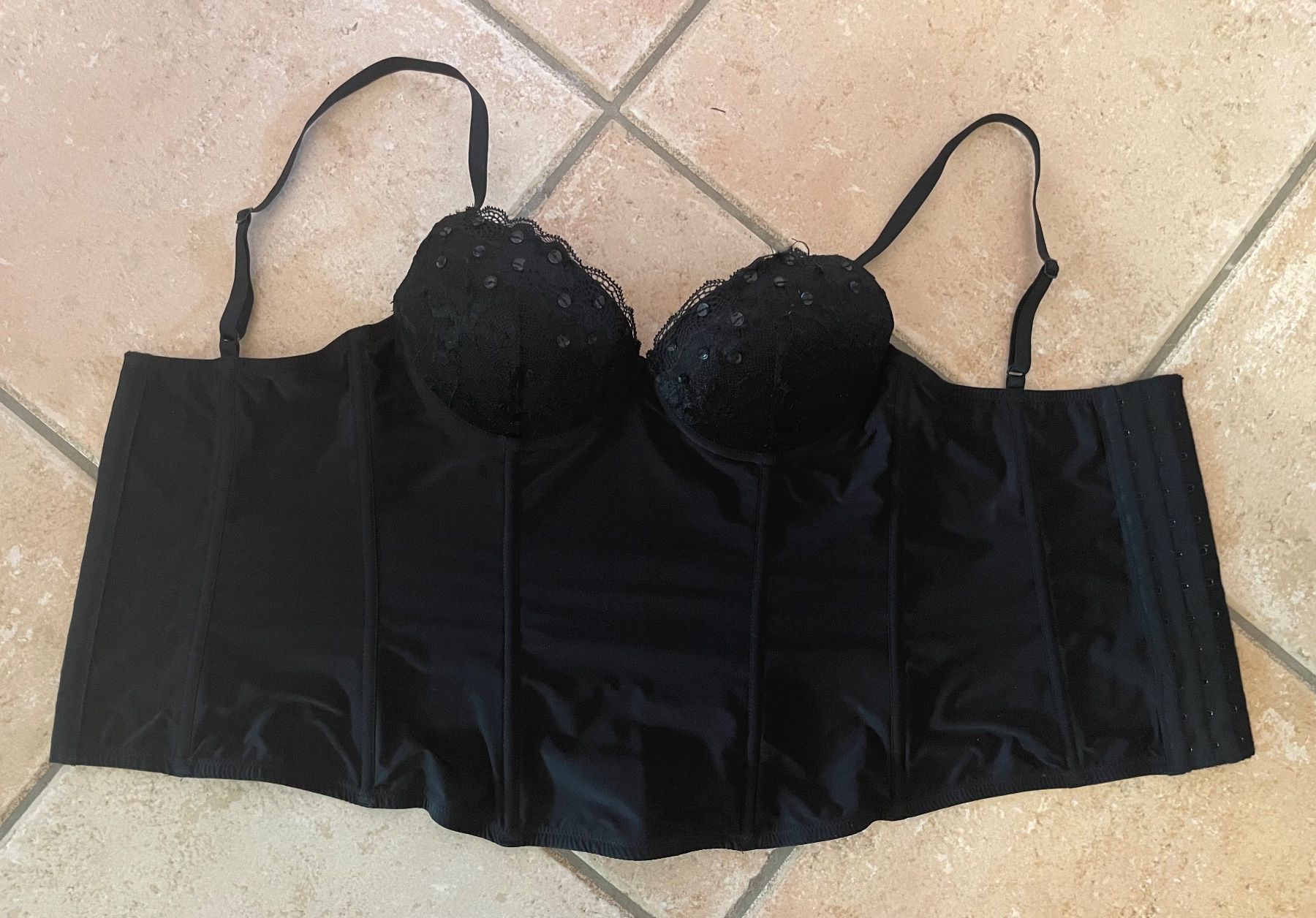 Beldona Altra biancheria intima: Corsage Beldona 75B – Nuovo (secondo la descrizione) da Lausanne venduto da Lou__ 6