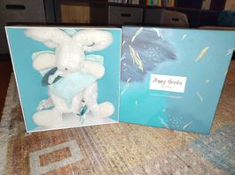 Doudou et compagnie - grand lapin tout doux