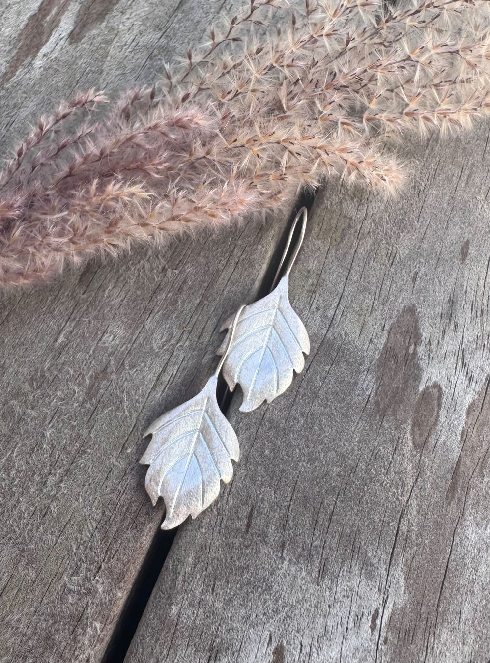 Orecchini pendenti & Orecchini a lobo: Wunderschöne Silber Ohrhänger in Blatt-Form mit Stempel – Nuovo e nell'imballaggio originale da Rombach venduto da Ivreajewels 1
