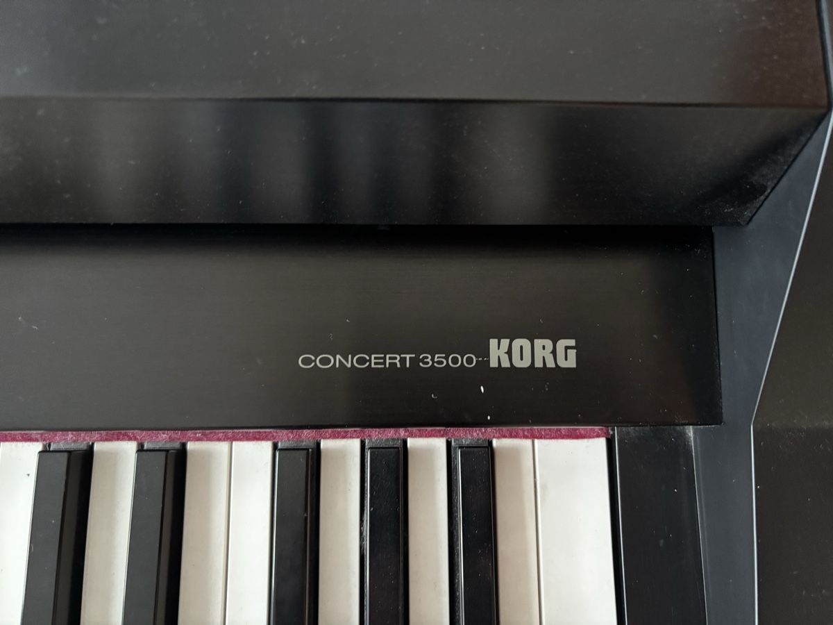Korg Instruments de musique: Korg Concert 3500 E-Piano – D'occasion à Winterthur par Chiara024 1
