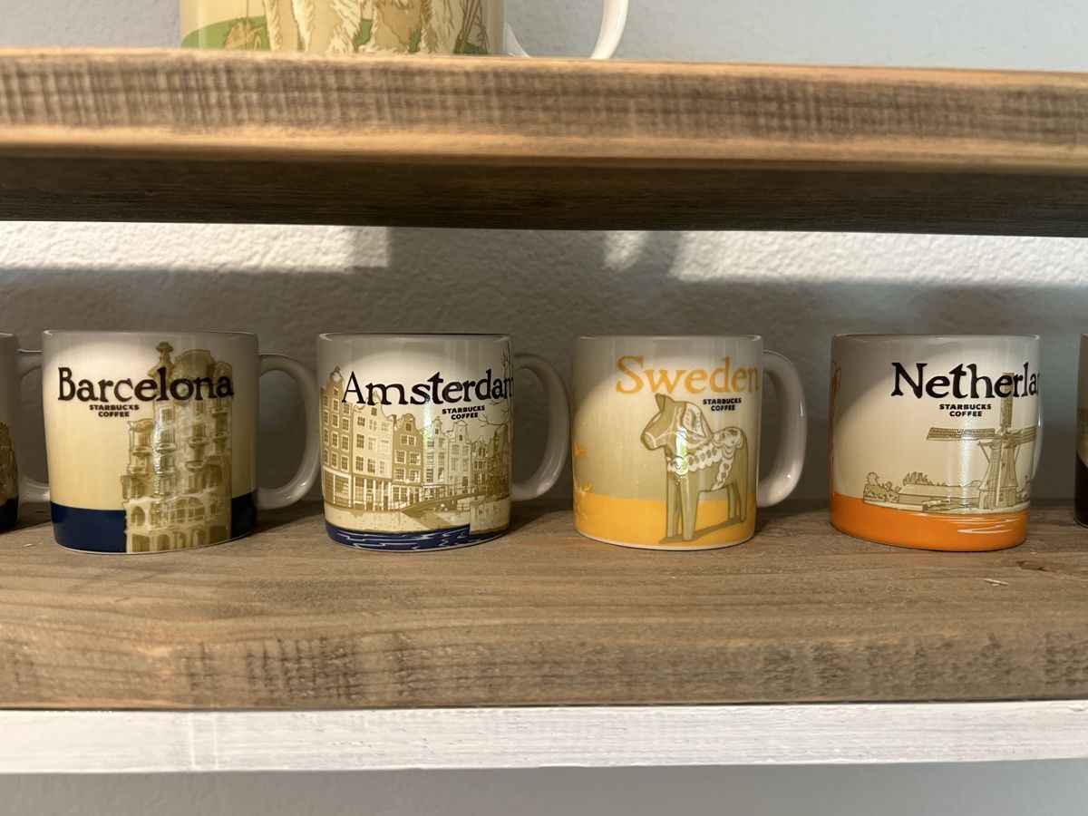 Starbucks Tazze: 11 mini Starbucks Mug Tassen – Nuovo (secondo la descrizione) da Bern venduto da floorball_zoro
