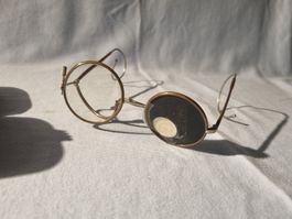 Antike Schiessbrille