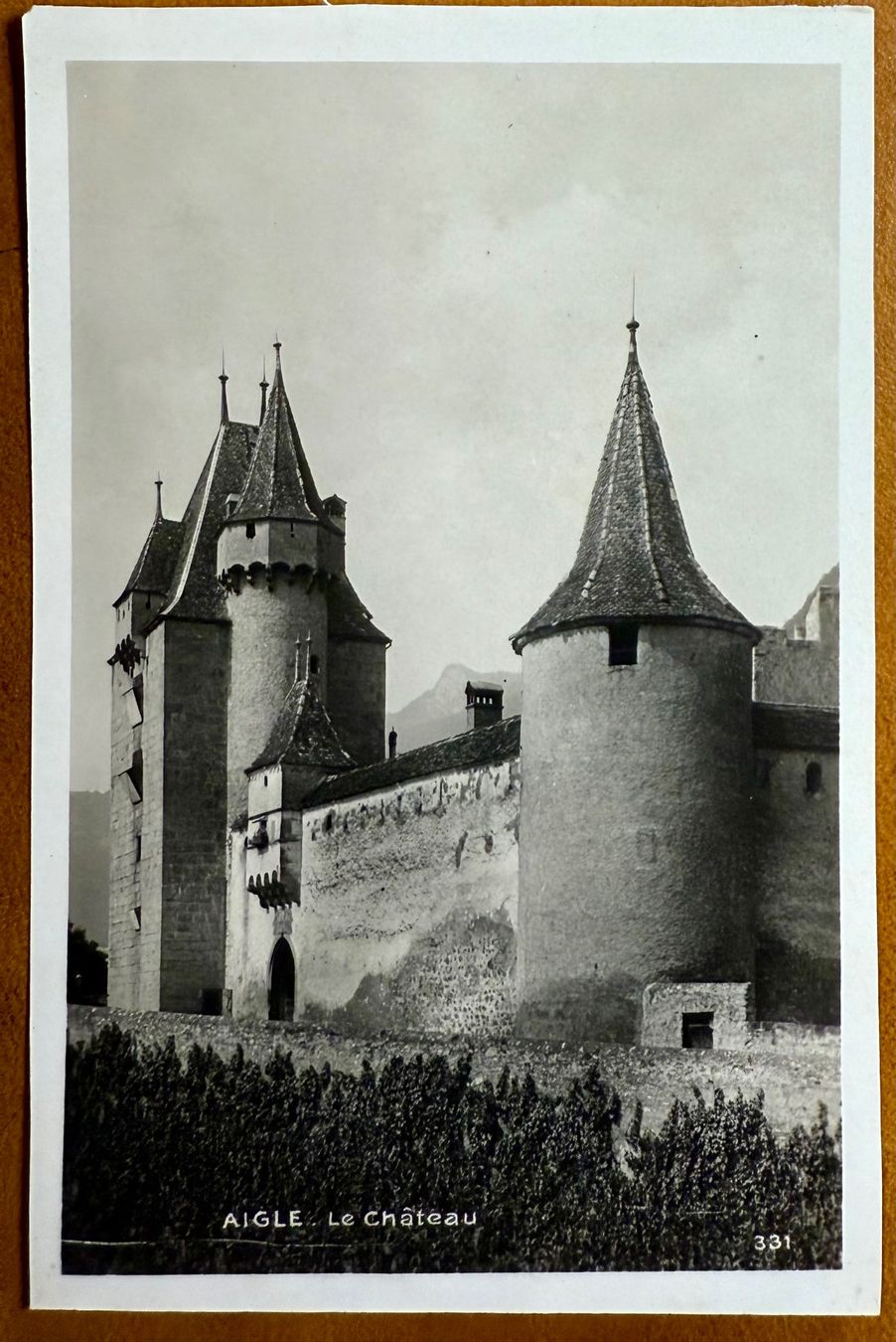 Cartoline postali: Aigle - Le château - Carte ancienne – Usato da Lutry venduto da Ediego