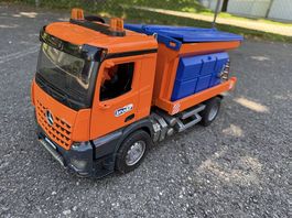 Bruder Fahrzeug Salzstreuer