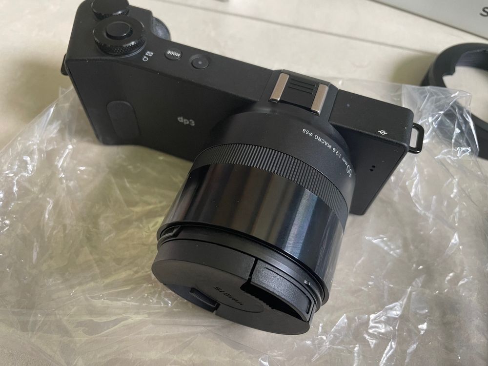 Sigma dp3 Quattro Kamera mit extra Akkus 1
