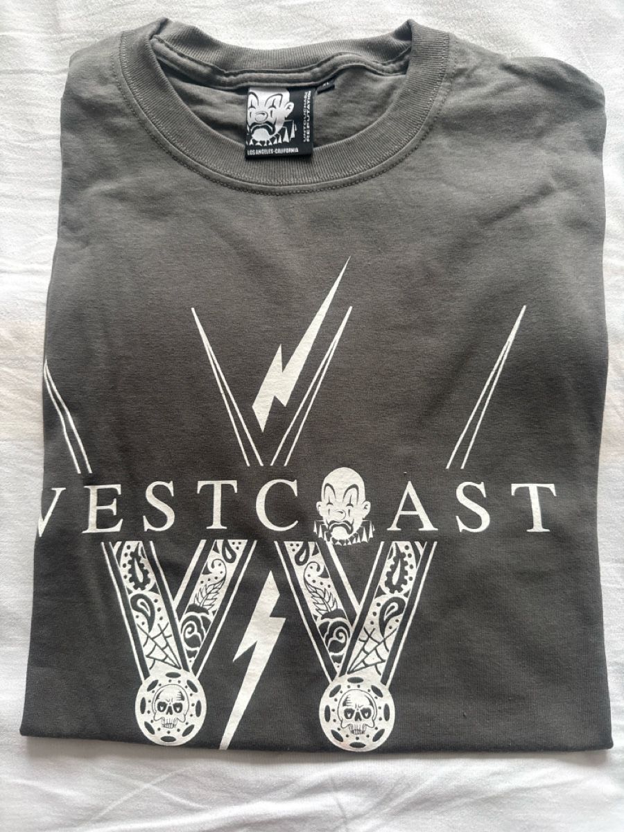 T-shirt: T-Shirt, Joker XL – Nuovo (secondo la descrizione) da Wald zh venduto da 72Marcel
