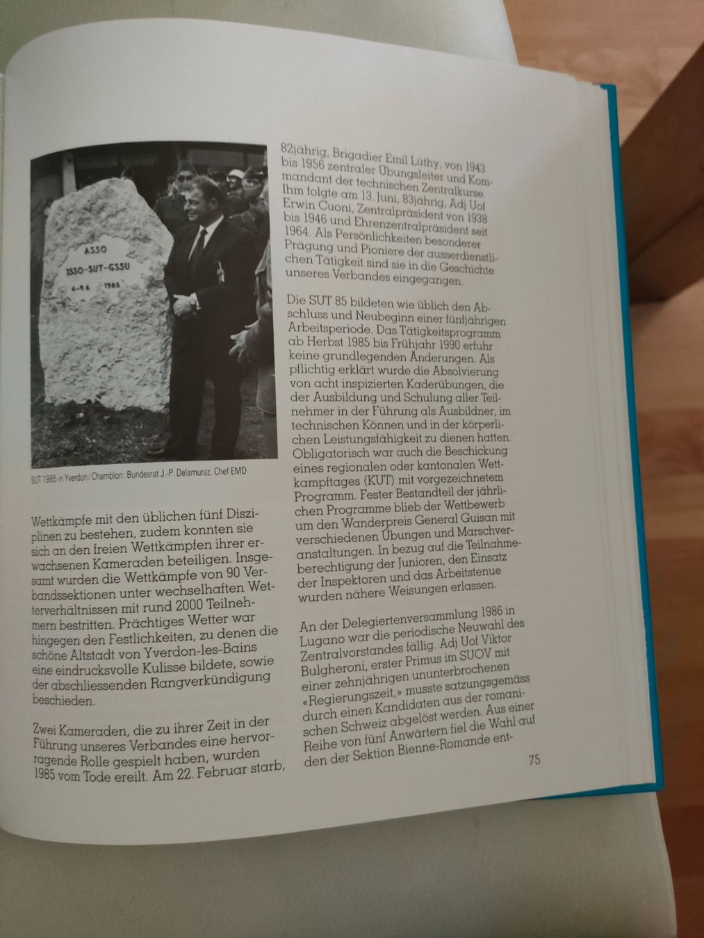 Libri: Schweizer Armee Militärbuch – Usato da Schwanden Sigrisw venduto da Wibe81 4