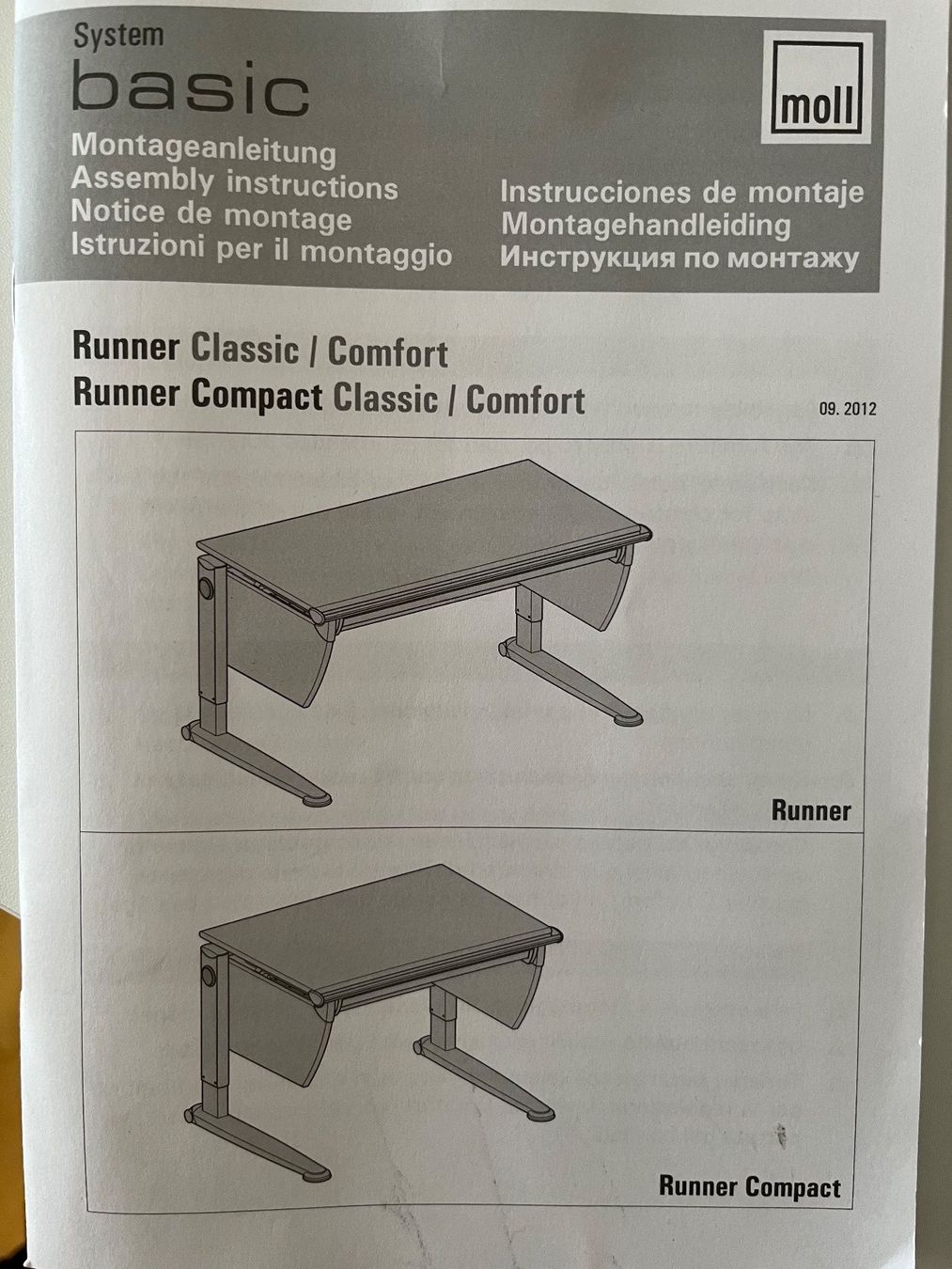 Moll Schreibtische: Schüler Pult, Moll Runner – Gebraucht aus Häggenschwil von  3