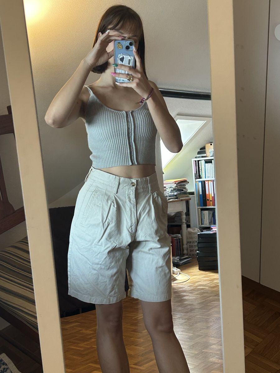 Hosen: Short vintage unisexe  – Gebraucht aus Grand-Lancy von eli_x5k9