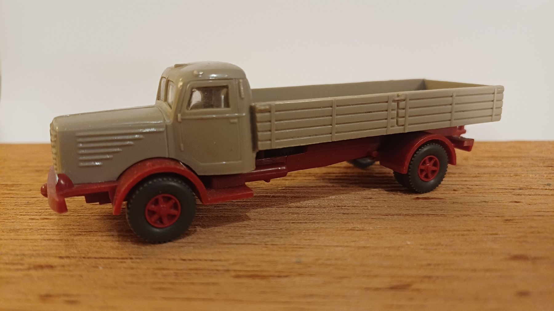 Wiking Modellini d'auto: Büssing 8000 von Wiking – Nuovo (secondo la descrizione) da Uznach venduto da Katinka83 1
