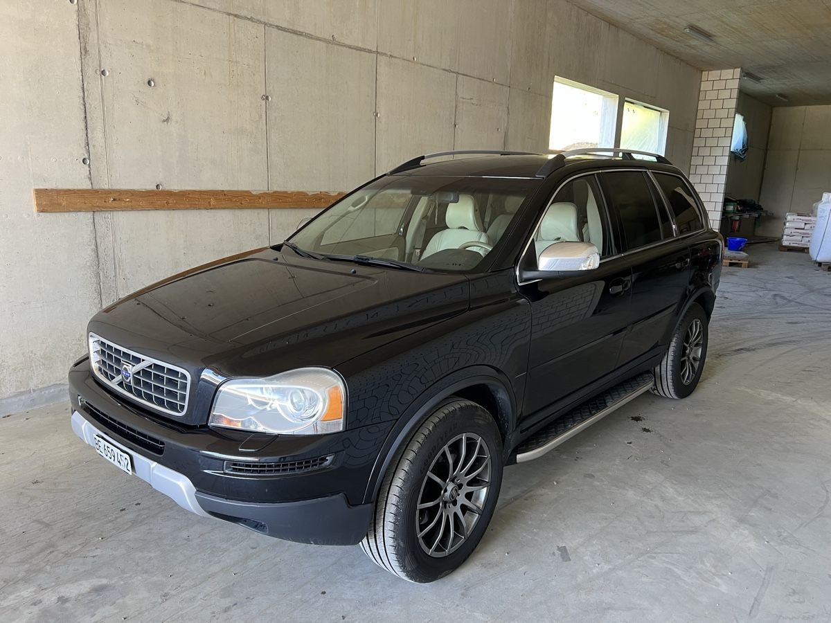 Volvo Automobili: Volvo XC90 3.2 Executive – Usato da Kiesen venduto da RetoLJ