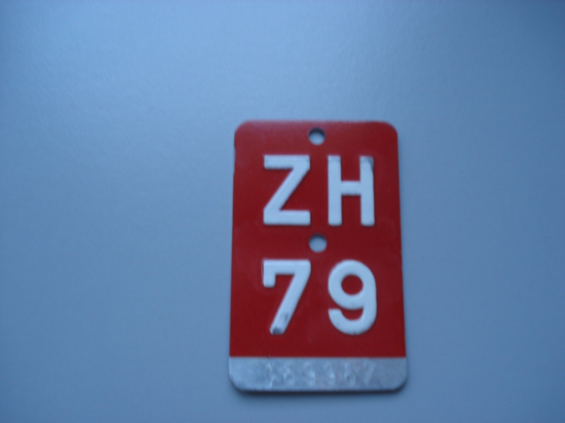 Schilder: Velonummer ZH 1979 – Gebraucht aus Root von vil_k76z