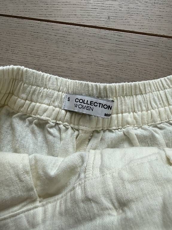 Pantaloni: Leinen Hose kurz S – Usato da Alpnach Dorf venduto da rerifeme 1