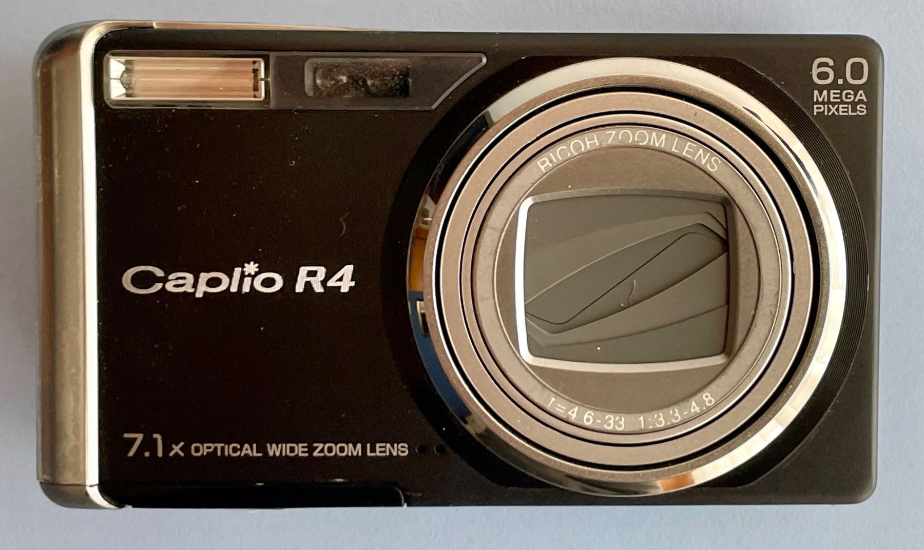 Ricoh Fotocamera: Ricoh Caplio R4 / 6.0MP + accessori Originali – Usato da Savosa venduto da Accipe_Oblatam 1
