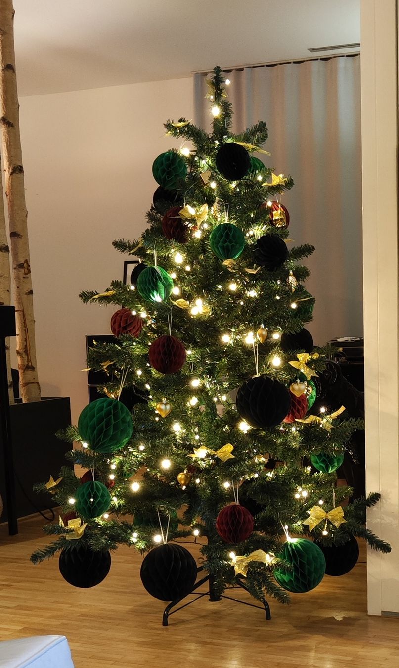 Tutte le decorazioni: Künstlicher Weihnachtsbaum – Usato da St. Gallen venduto da Maybach2