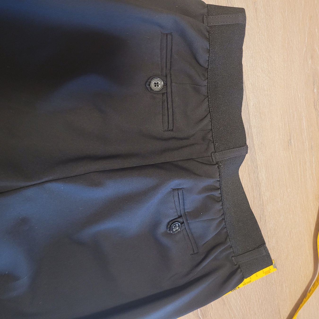 Pantaloni: Damenhose Gr. 36 – Usato da Recherswil venduto da Pseneca 3