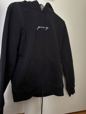 Schwarzer Pullover Grösse M