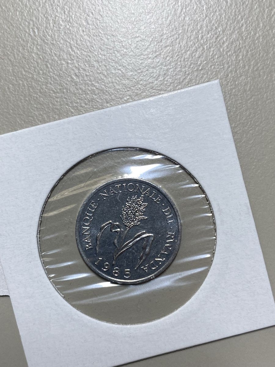 Alle Münzen: Rwanda - 1 franc - 1985 – Gebraucht aus Payerne von Mike1682 1