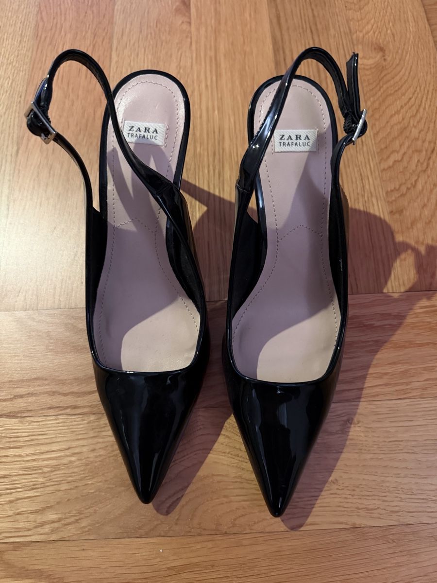 Zara Scarpe da donna: Zara Lack-Pumps Gr. 36 – Nuovo (secondo la descrizione) da Hausen am Albis venduto da Tyllenajoe 1