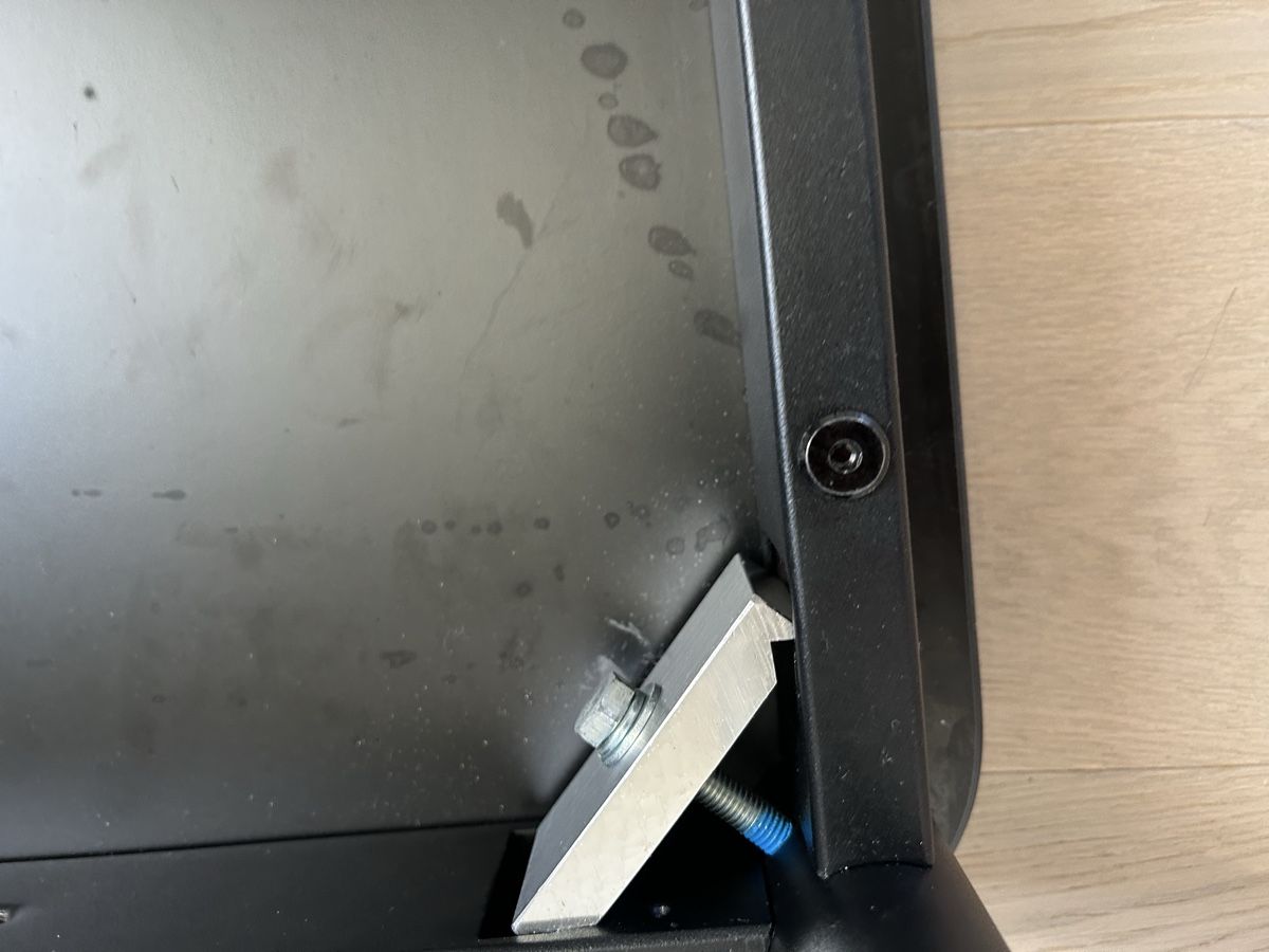 Ikea Set tavolo e sedie: Bartisch Tommaryd mit 4 Barstühlen – Usato da Bauma venduto da GMC_22 9