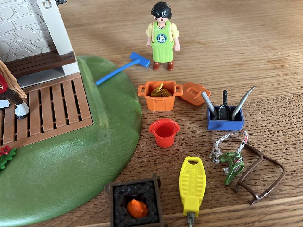 Giocattoli: Playmobil Pferdewaschplatz – Usato da Schüpfheim venduto da pepper03 1