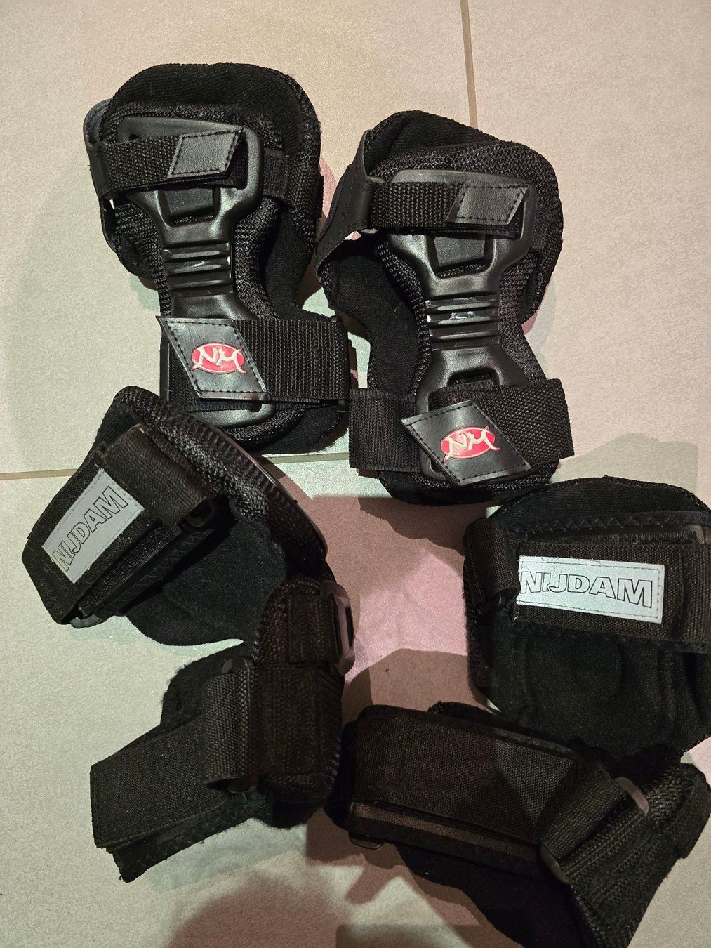 Schutz & Schoner: Protektoren Inline Skating Size M – Gebraucht aus Fehraltorf von buylow3000 1