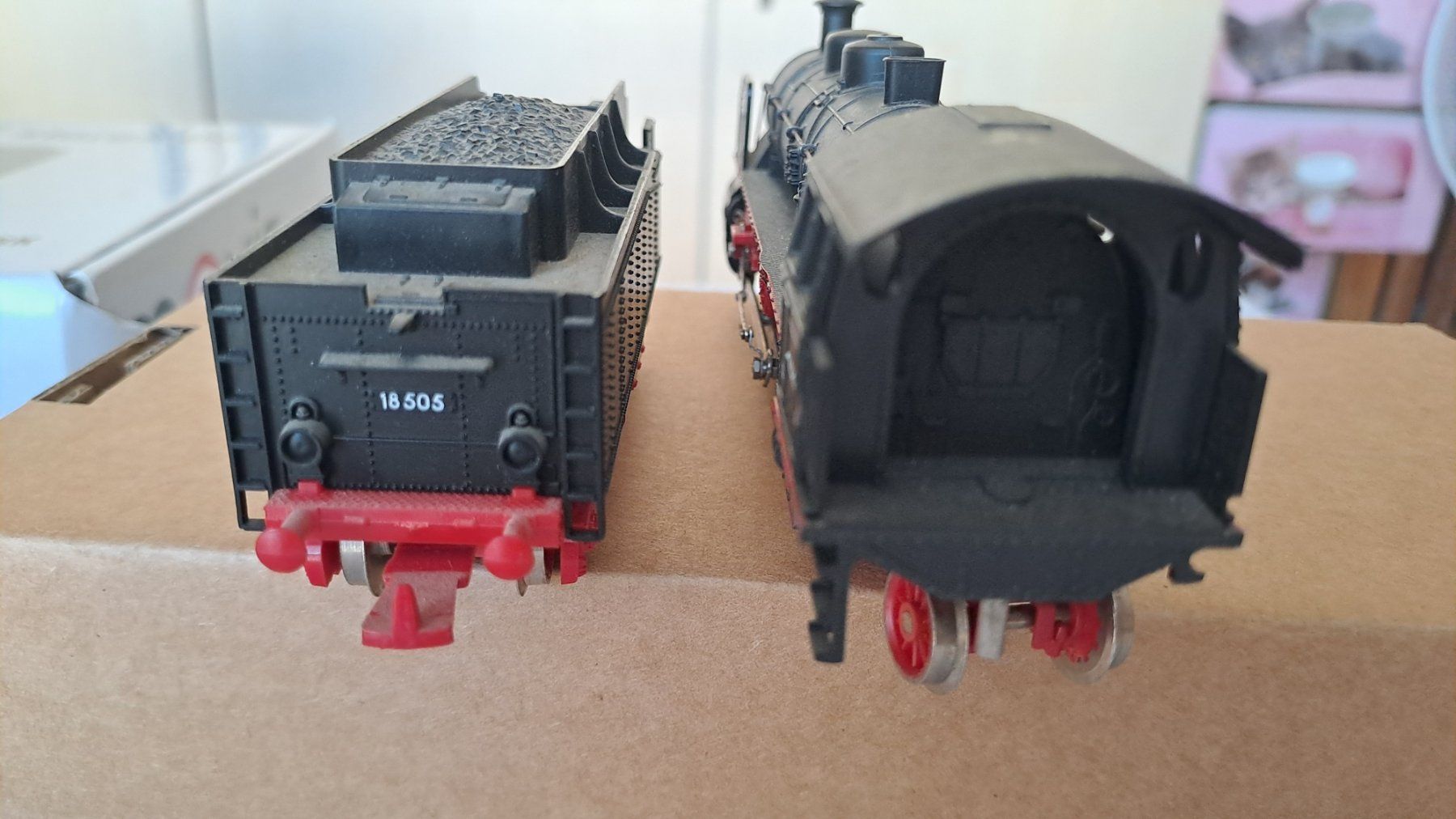 Lima Modellini di ferrovie: Lima Dampflok BR 18 H0 GL/14 – Usato da Winterthur venduto da Riebeli333 6