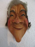 Kriens Holz Maske Frau Krienser Fasnacht (Div. Artikel)