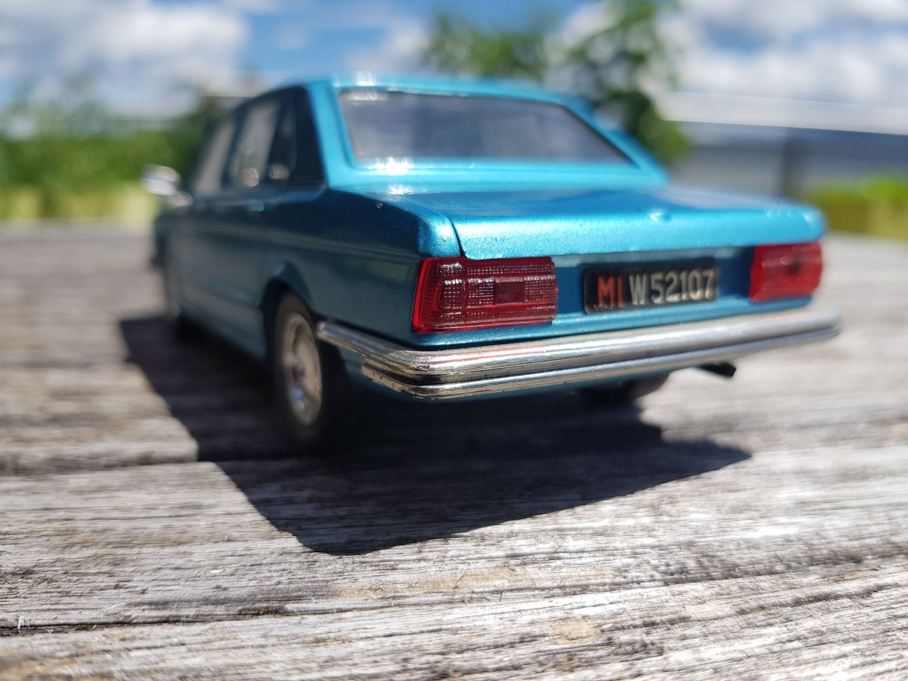 BMW Modellini d'auto: BMW 525 Modellauto blau – Usato da Jona venduto da dampfnuggi 2