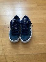 Basket Adidas t.30