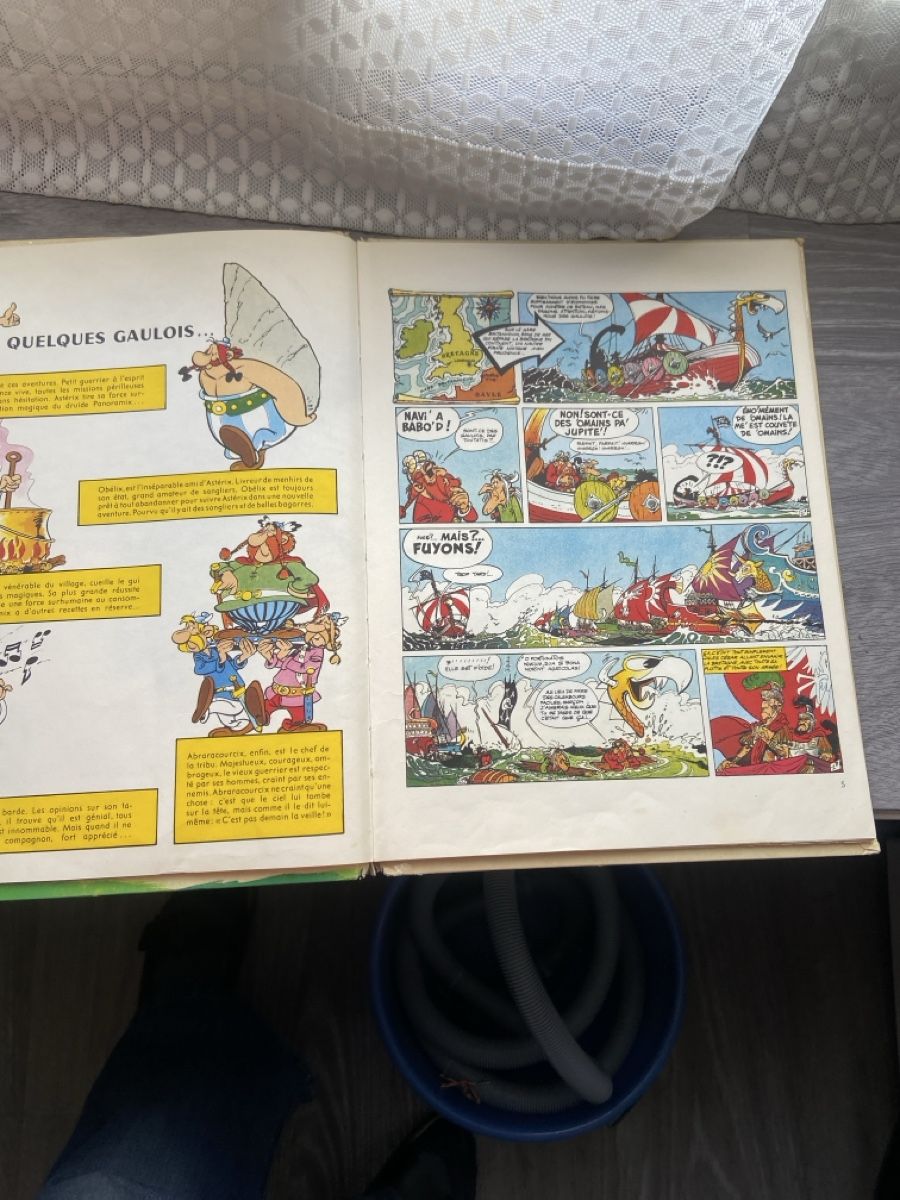 Fumetti: Astérix chez les bretons – Usato da Neuchâtel venduto da sta_9pcz 4