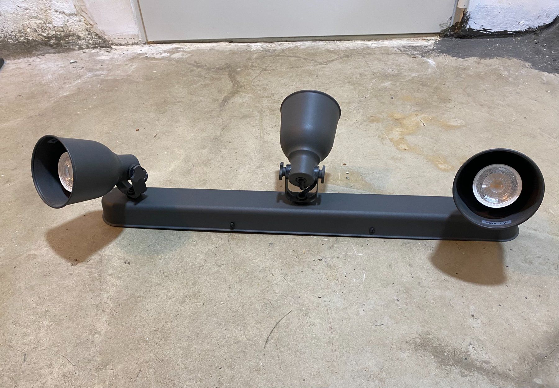 Ikea Kronleuchter & Deckenlampen: LED-Deckenlampe Industrial Style, 3 Spot – Gebraucht aus LUZERN von Supigers 1