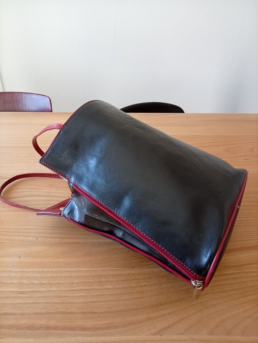 Borse da donna: Hübsche Leder-Handtasche, made in Florence – Usato da Luzern venduto da Seri4 8