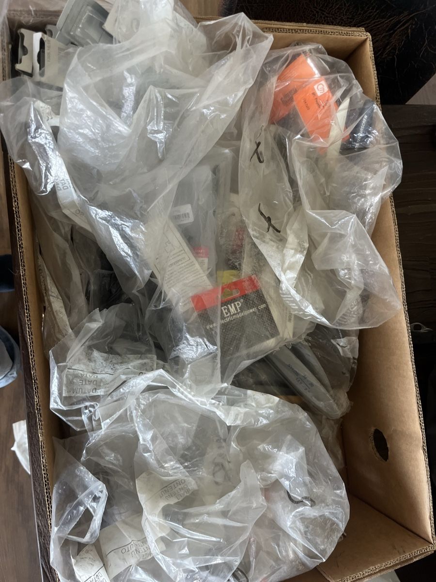 Modellismo RC: Hunderte Propeller pro Stück neu 1Fr! – Usato da Mörschwil venduto da fhc