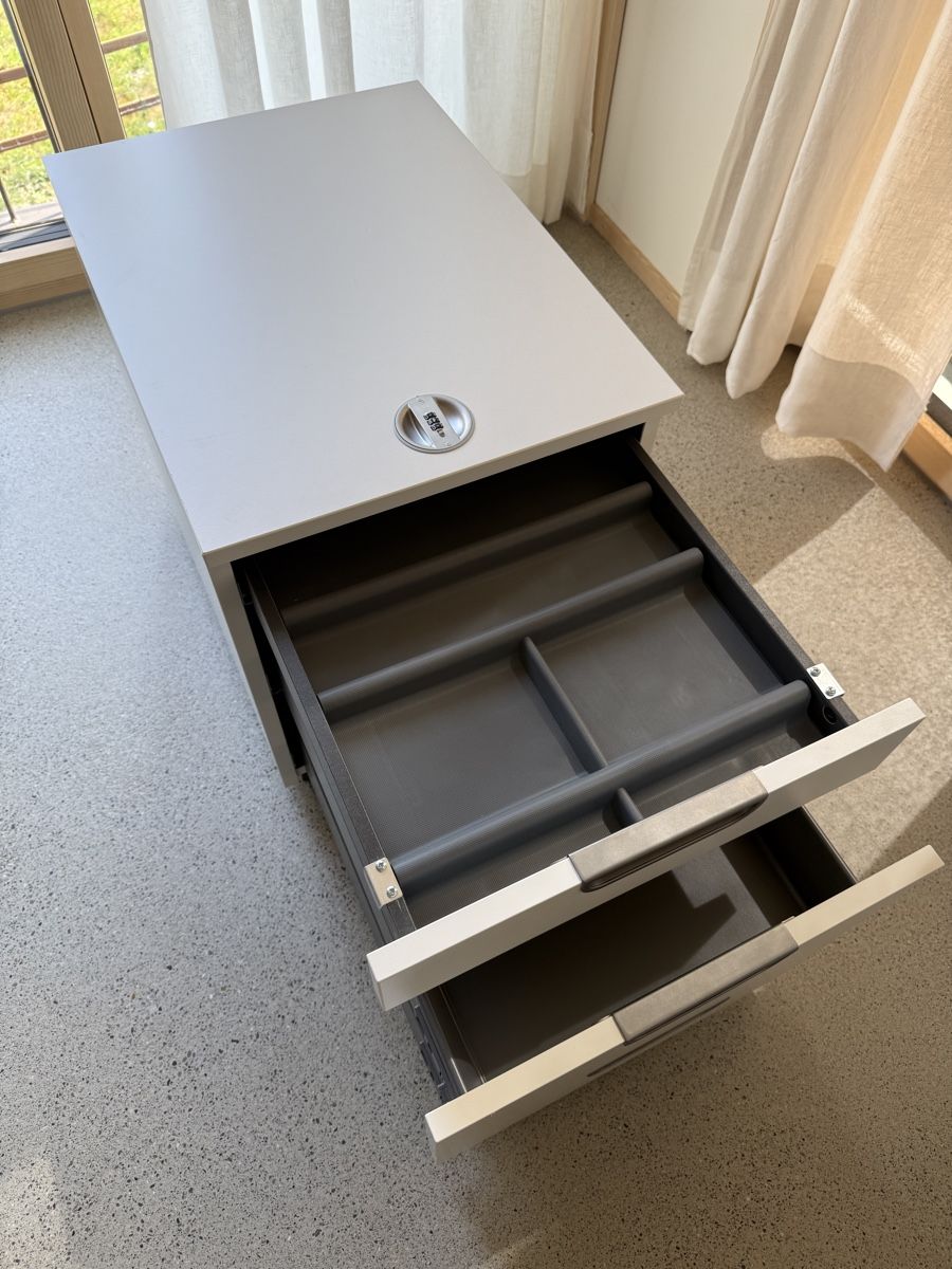 Ikea Banconi: Rollcontainer Weiss 3 Schubladen – Usato da Zumikon venduto da bobsi2012 3