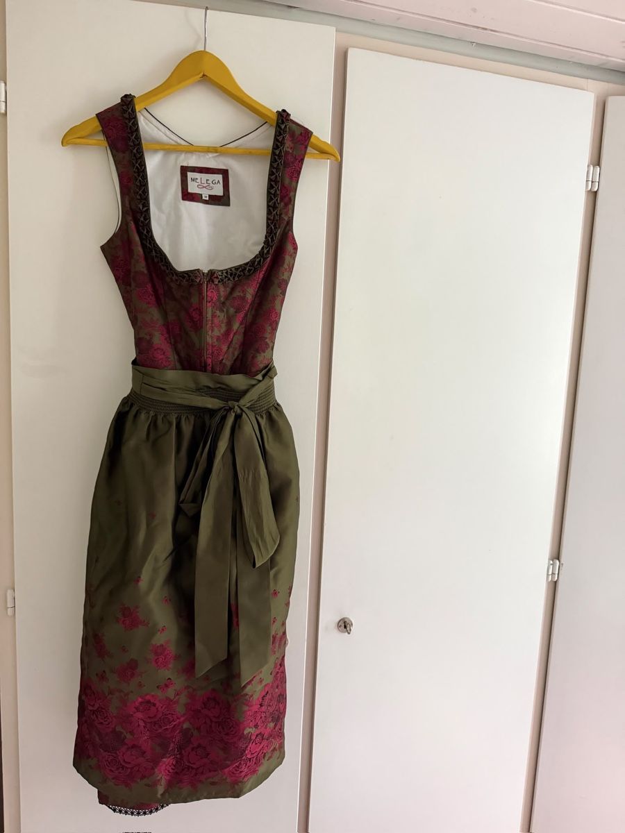 Kleider: Dirndl Set Gr. 38 grün/rot – Neu (gemäss Beschreibung) aus Wilen b. Wil von Valerx 3