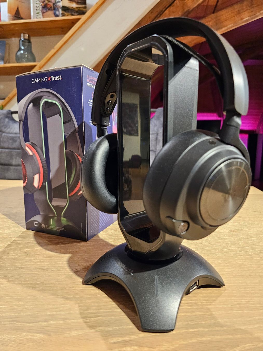 Altro in Decorazioni & Accessori: Kopfhörerständer / Trust CINTAR / Headset stand / OVP / Neu – Nuovo (secondo la descrizione) da Sirnach venduto da TheMrFreeman 4