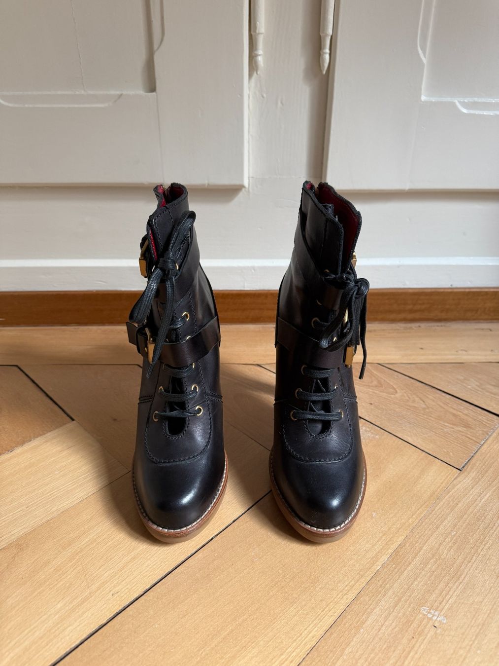 Bally Chaussures femmes: BALLY - Leder Stiefelette schwarz 38 – Neuf (Voir description) à Zürich par Diazaio 1