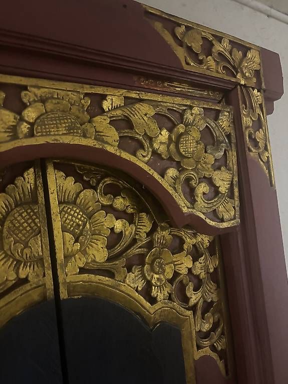 Tutte le decorazioni: Porte Balinaise – Usato da la Chaux-de-Fonds venduto da Pwenger911 2