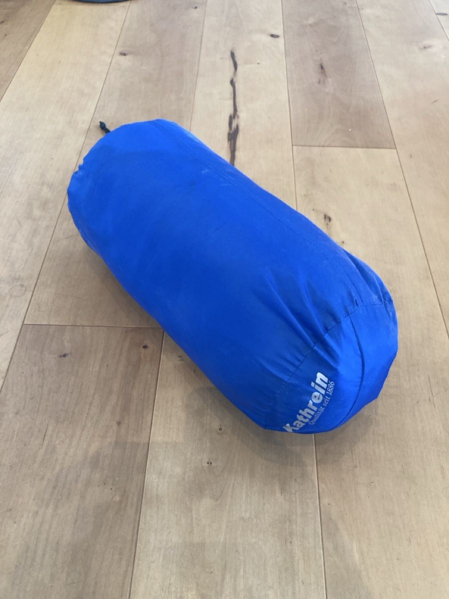 Sacs de couchage: Blauer Schlafsack ideal für den Schlitten, oder Buggy – D'occasion à Malans GR par HB-NewZealand 1