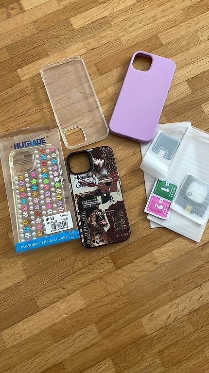 Handys / Smartphones: Iphone 13 Zubehör – Gebraucht aus Buochs von sen_7sbw