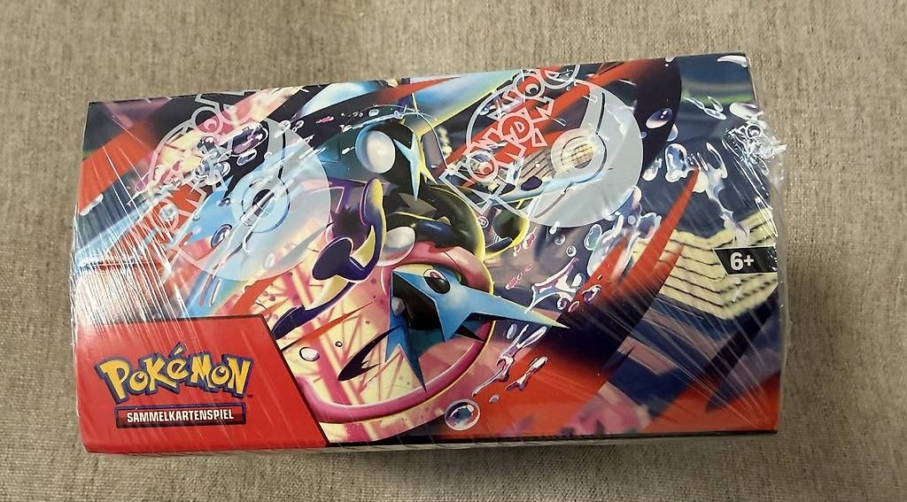 Cartes à collectionner: Wachsendes Chaos Display  – D'occasion à Emmen par kat_ltp2 3