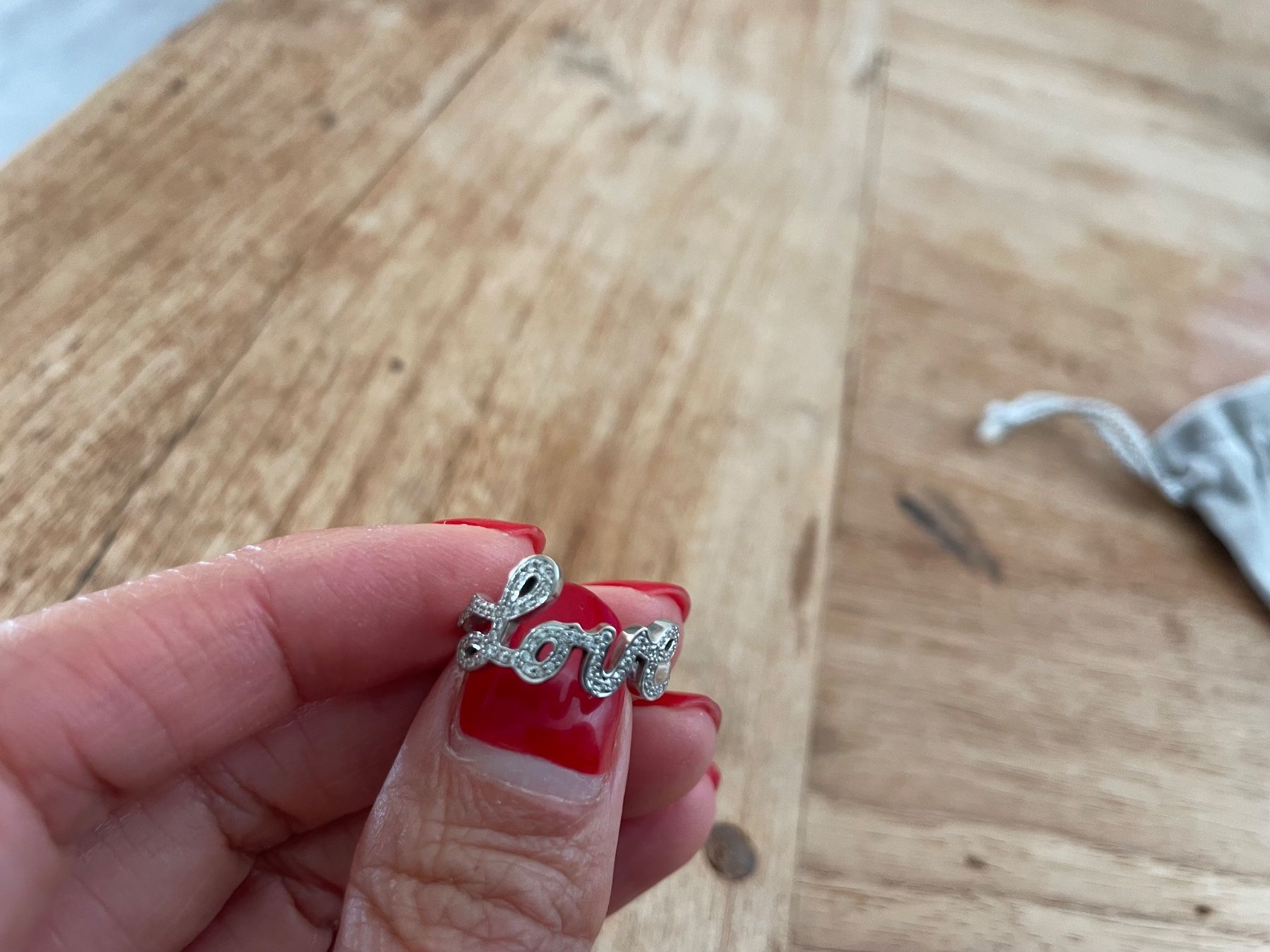 Ringe: Ring Weissgold mit Diamanten LOVE – Gebraucht aus Zürich von hafnersh 3