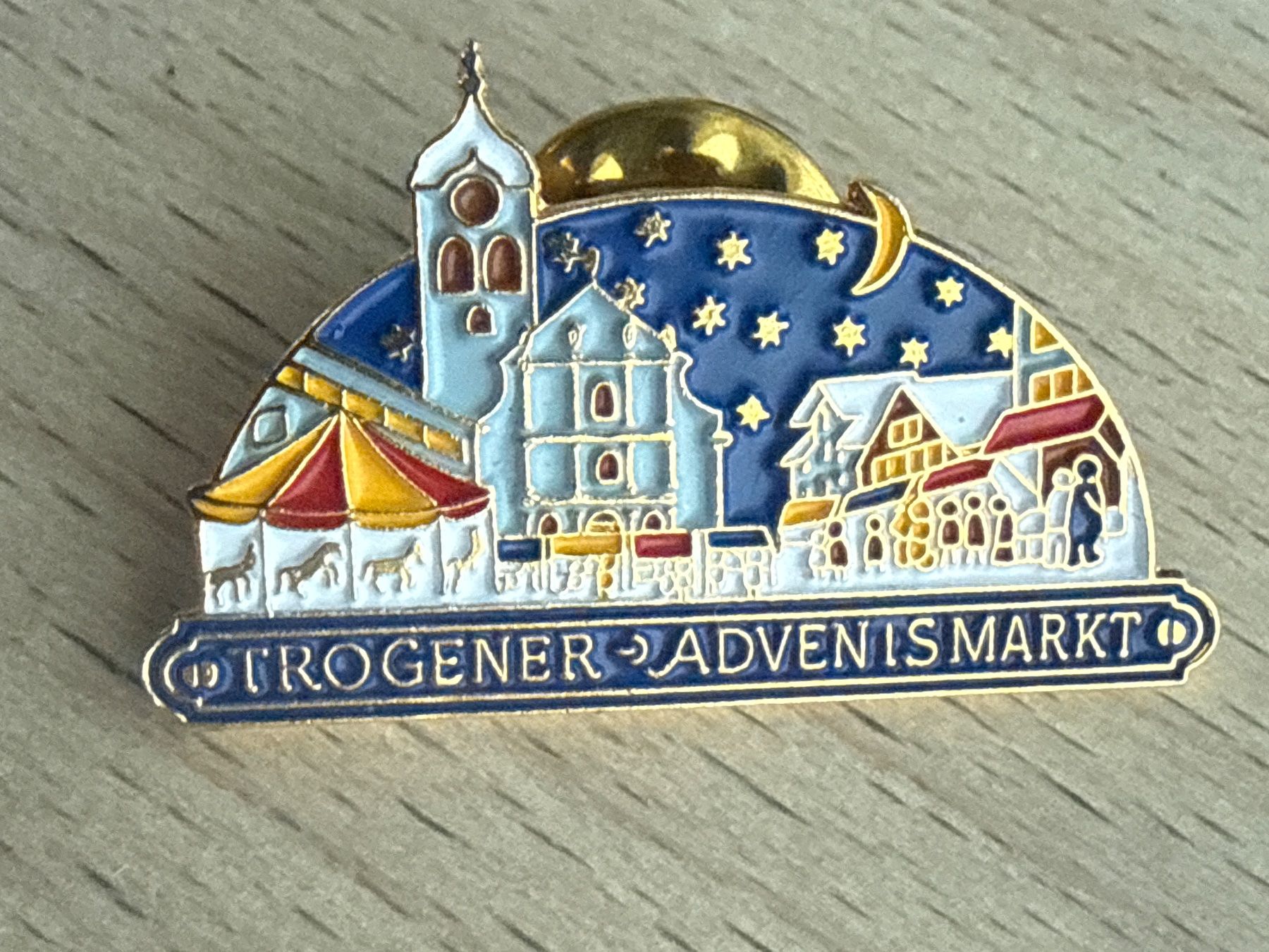 Plaketten & Abzeichen: Pin  Trogener Adventsmarkt – Gebraucht aus Glattbrugg von Schweigmatt