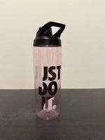 Pink Nike water bottle - never used 