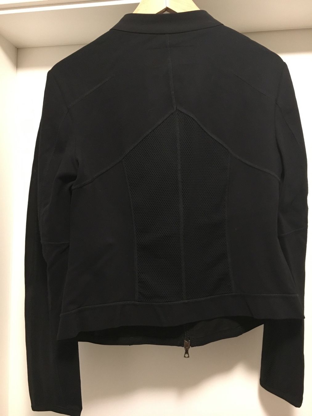 Marc Cain Jacken: Marc Cain Jacke NP 289 Euro – Neu (gemäss Beschreibung) aus Buchs-ZH von Frauenkleidermarkt 3