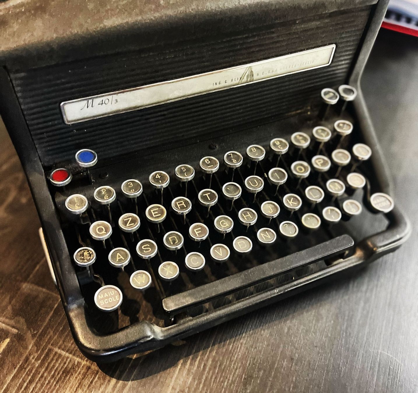 Olivetti Macchine da scrivere: Macchina da scrivere Olivetti M40/3 – Usato da Lugano venduto da 2ha_689s 3