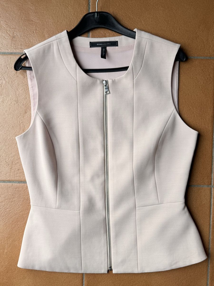 Gilet & Giacche senza maniche: Gilet BCBGMAXAZRIA   Tg. S – Nuovo (secondo la descrizione) da Bellinzona venduto da bul_mvy5