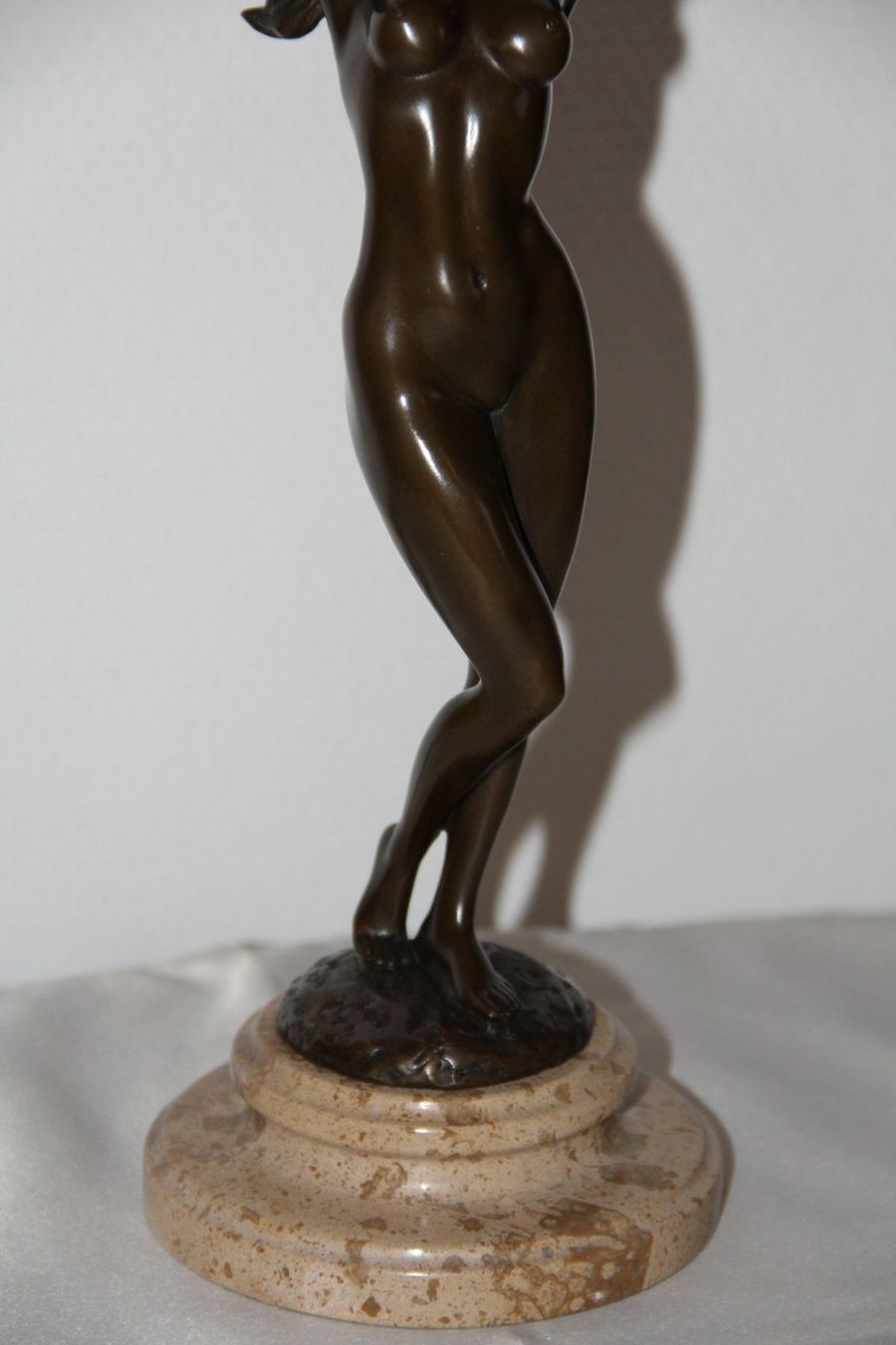 Sculture & Statue: Sculpture en bronze sur socle marbre. – Usato da Praz (Vully) venduto da pikuluka1 1