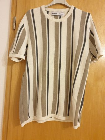 T-shirt rayé, M, Bershka, en très bon état